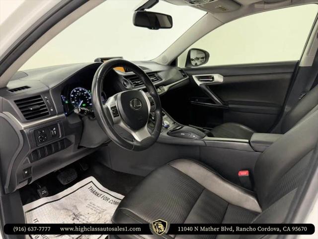 2011 Lexus CT 200h Premium