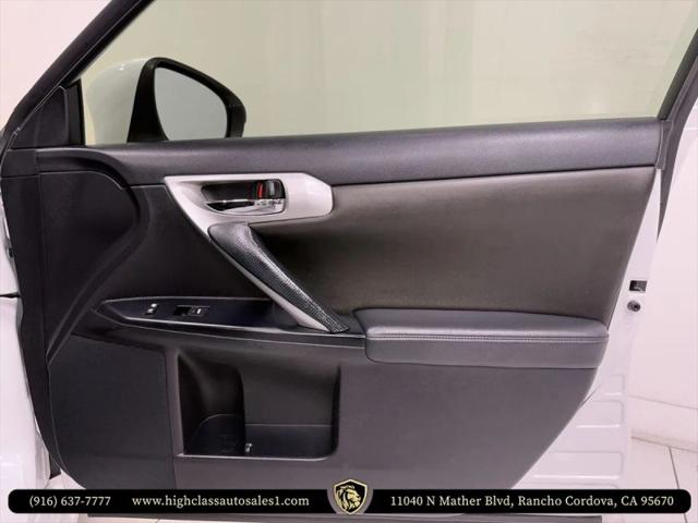 2011 Lexus CT 200h Premium