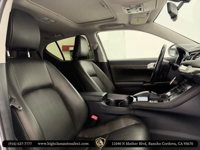 2011 Lexus CT 200h Premium