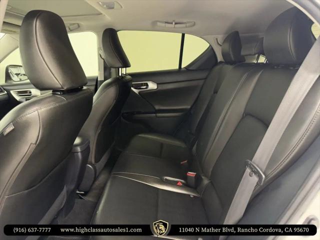 2011 Lexus CT 200h Premium