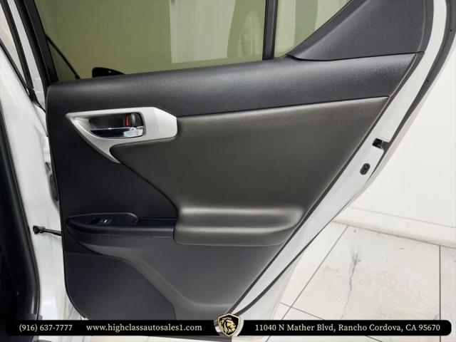 2011 Lexus CT 200h Premium
