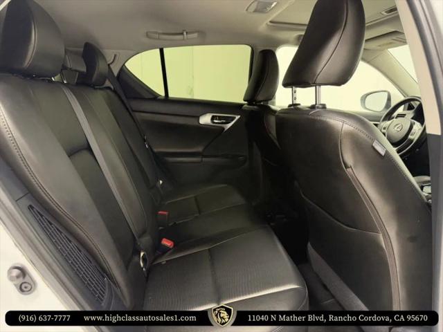 2011 Lexus CT 200h Premium