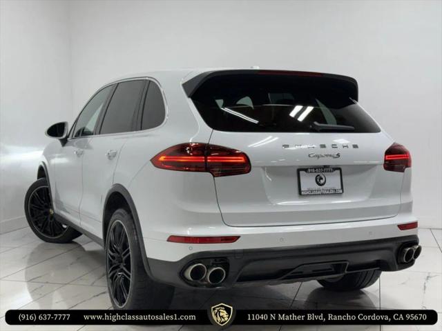 2016 Porsche Cayenne S