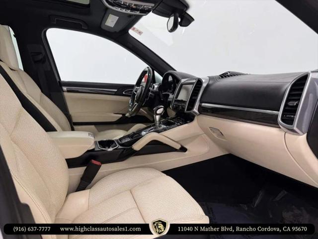 2016 Porsche Cayenne S