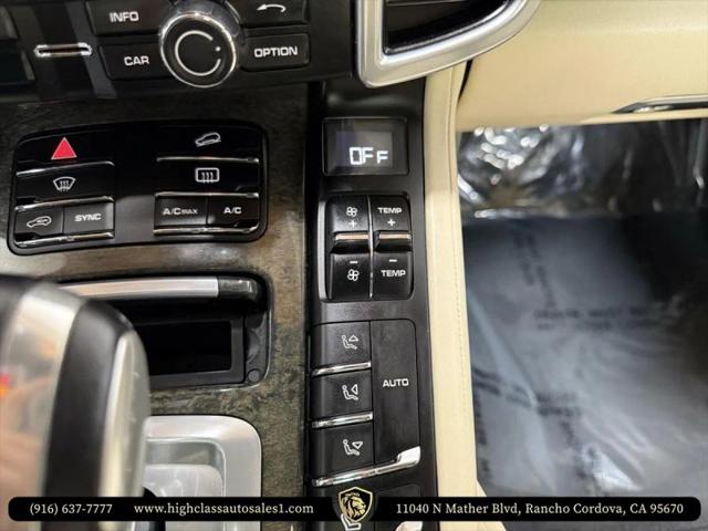 2016 Porsche Cayenne S