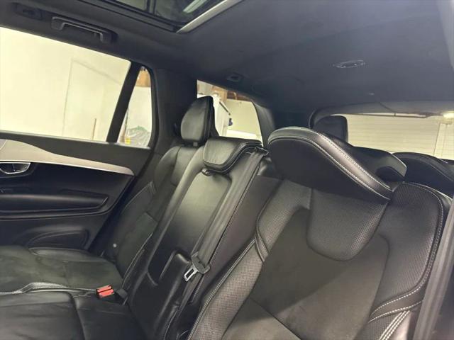 2016 Volvo XC90 T6 R-Design