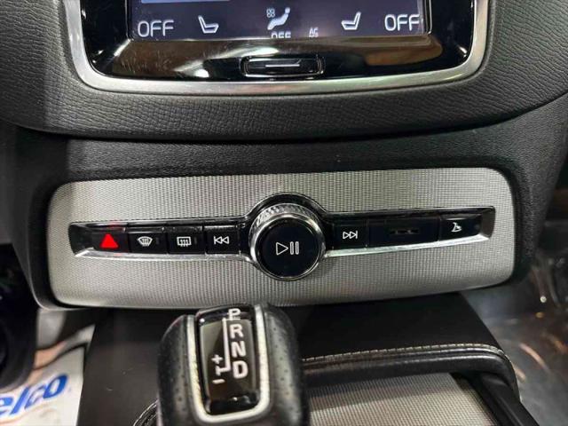 2016 Volvo XC90 T6 R-Design