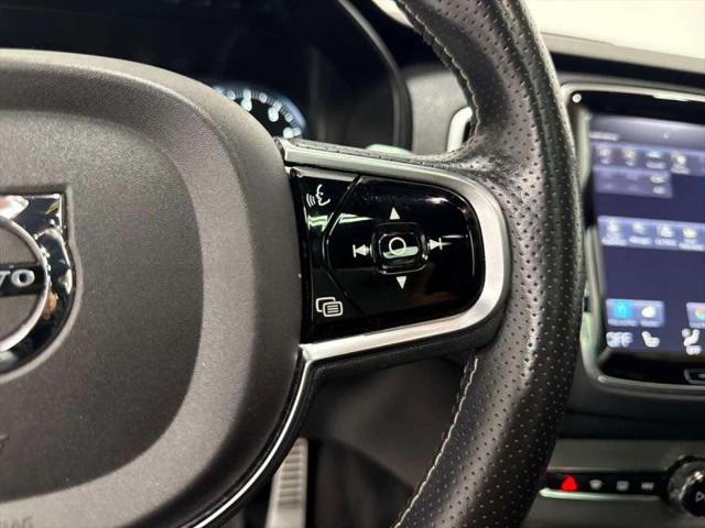 2016 Volvo XC90 T6 R-Design
