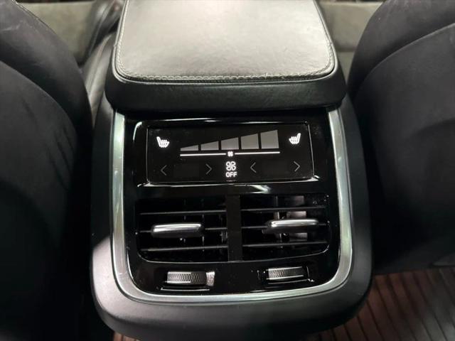 2016 Volvo XC90 T6 R-Design
