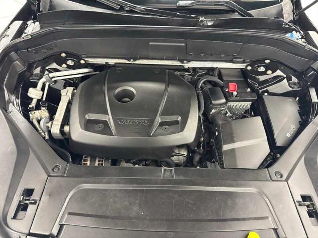 2016 Volvo XC90 T6 R-Design