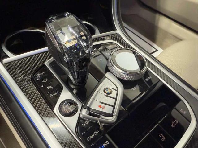 2022 BMW M8 xDrive