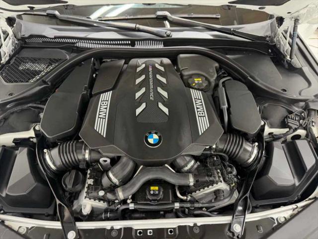 2022 BMW M8 xDrive