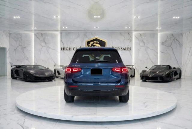 2022 Mercedes-Benz GLB 250