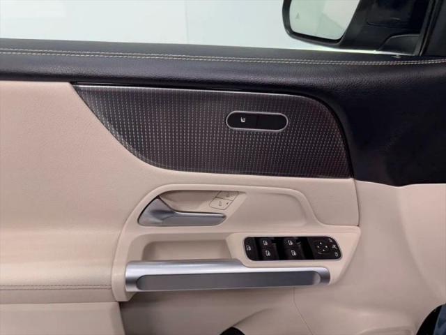 2022 Mercedes-Benz GLB 250