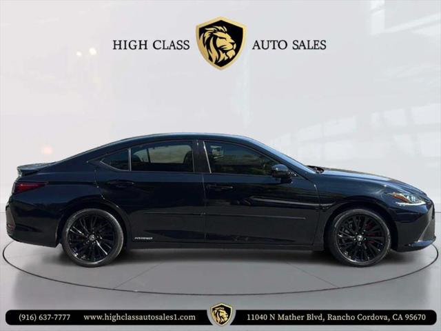 2020 Lexus ES 300h 300h