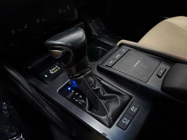 2020 Lexus ES 300h 300h