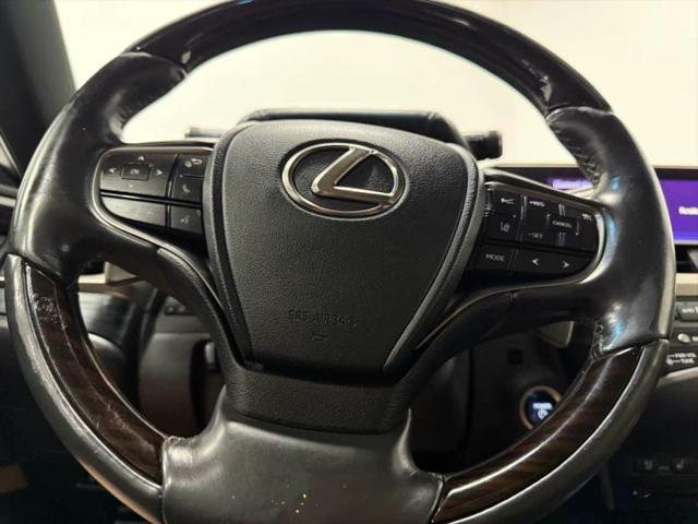 2020 Lexus ES 300h 300h