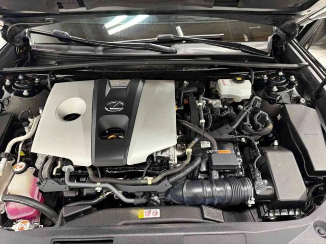 2020 Lexus ES 300h 300h