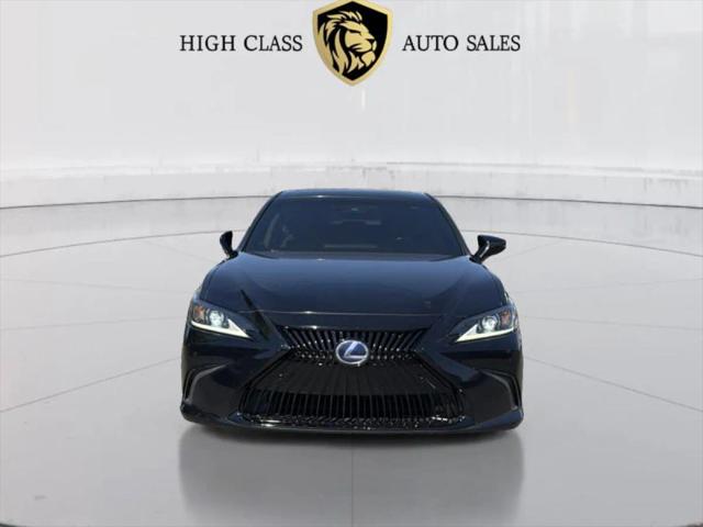 2020 Lexus ES 300h 300h