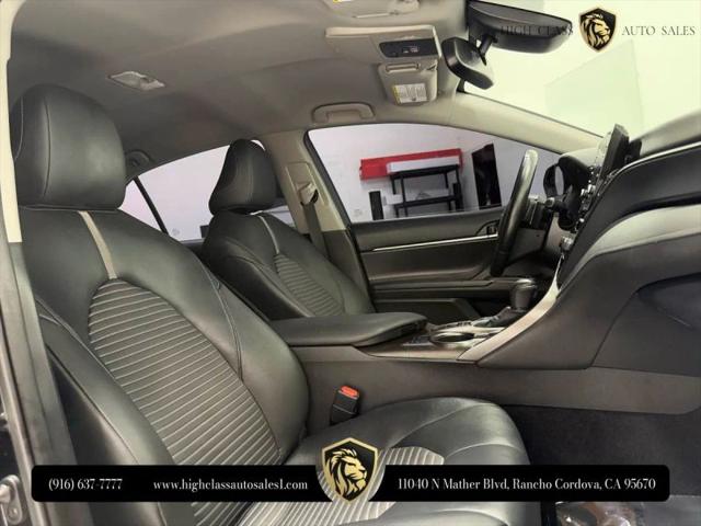 2022 Toyota Camry SE AWD