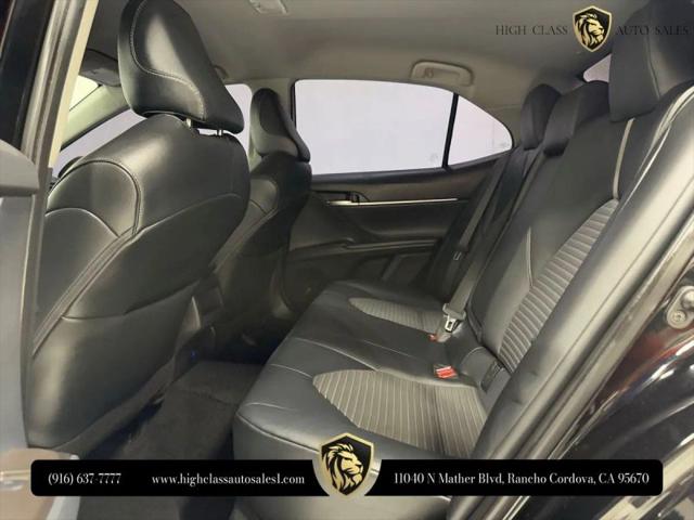 2022 Toyota Camry SE AWD