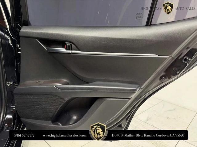 2022 Toyota Camry SE AWD
