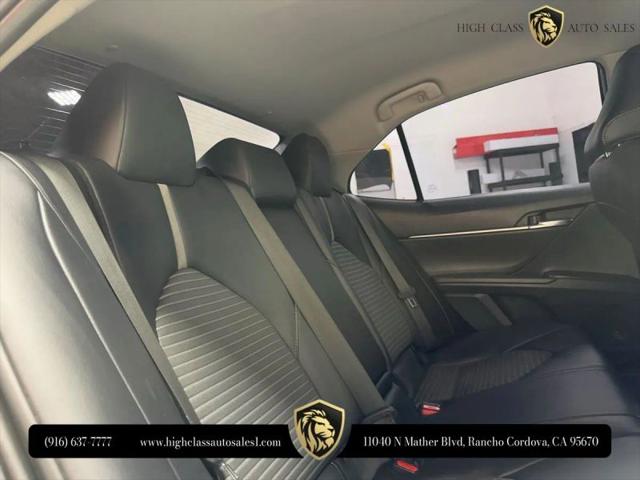 2022 Toyota Camry SE AWD