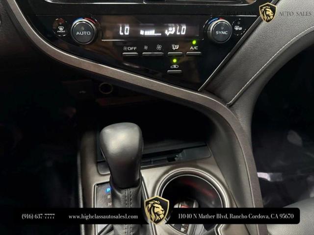 2022 Toyota Camry SE AWD