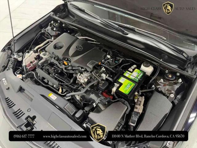 2022 Toyota Camry SE AWD