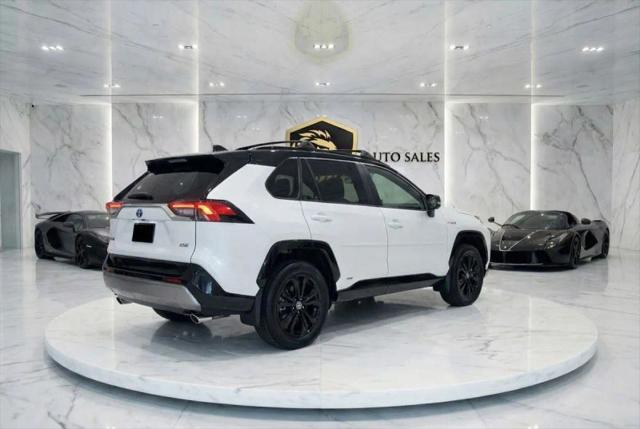 2024 Toyota RAV4 Hybrid XSE