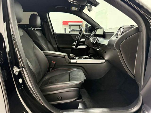 2021 Mercedes-Benz GLB 250