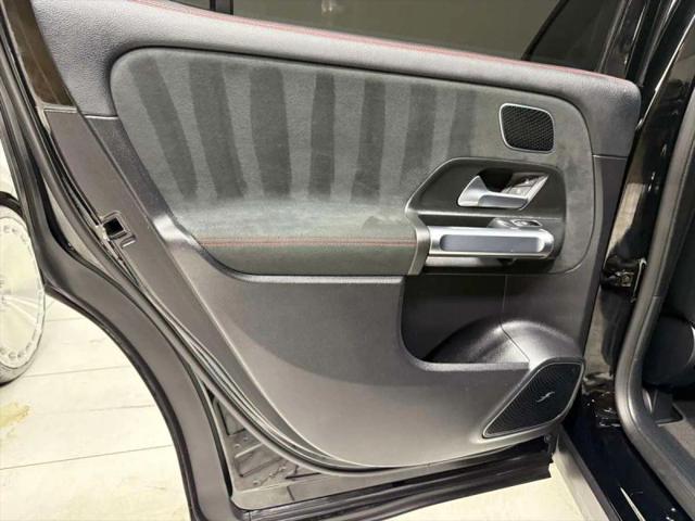 2021 Mercedes-Benz GLB 250