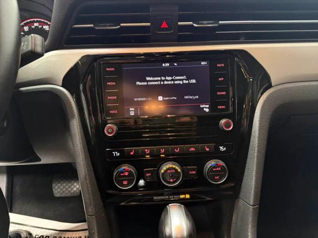 2020 Volkswagen Passat 2.0T SE