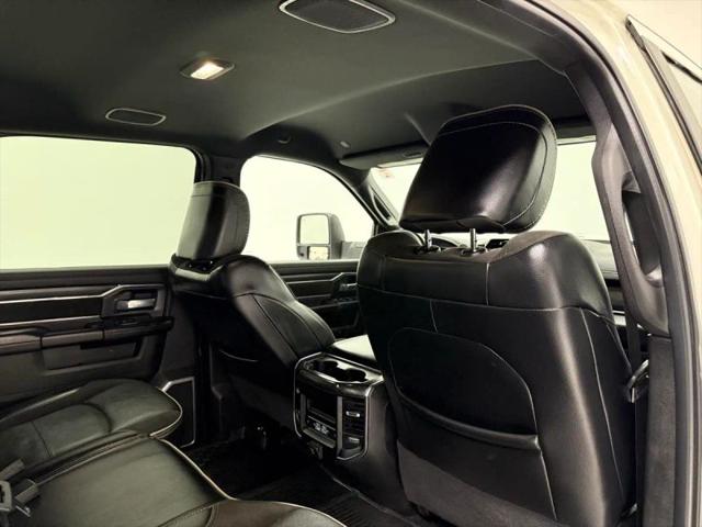2024 Ram 3500 Laramie Crew Cab 4x4 8' Box