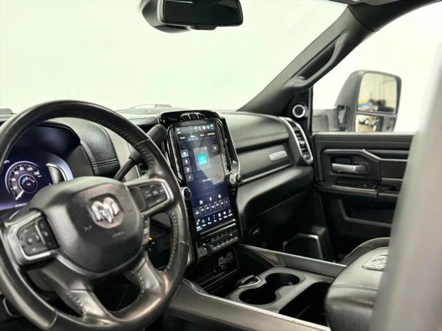 2024 Ram 3500 Laramie Crew Cab 4x4 8' Box