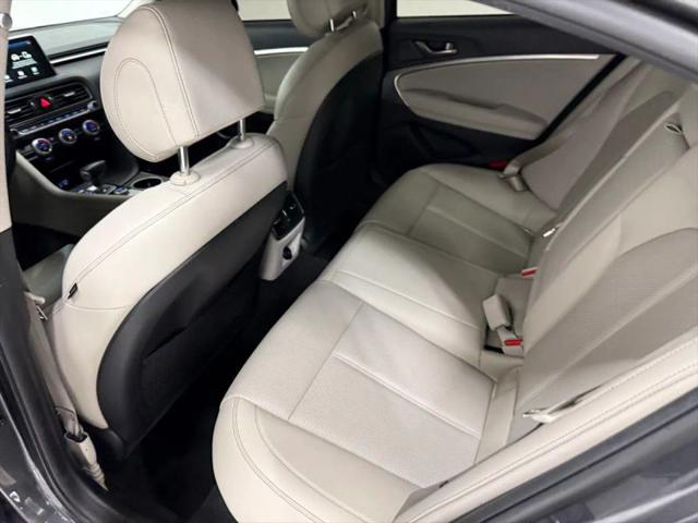 2021 Genesis G70 2.0T RWD