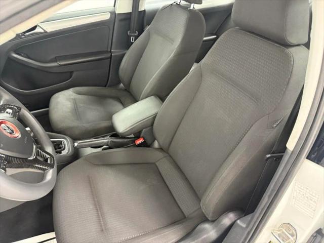 2016 Volkswagen Jetta 1.4T SE