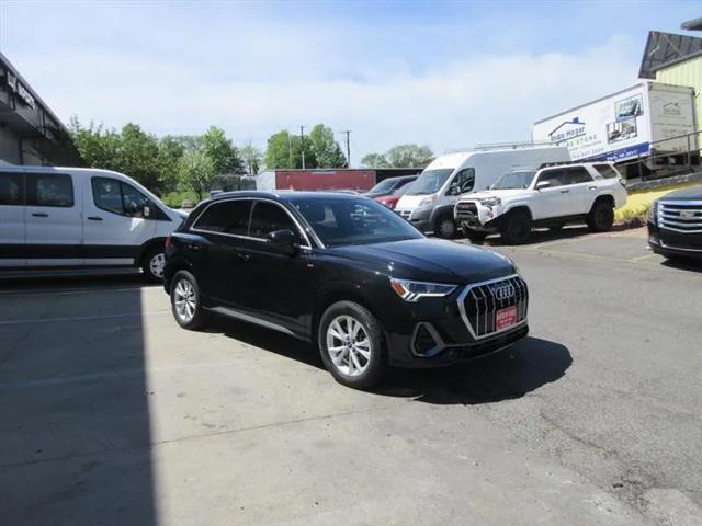 2021 Audi Q3 Premium Plus 45 TFSI S line quattro Tiptronic