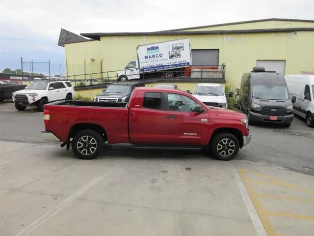 2018 Toyota Tundra SR5 5.7L V8