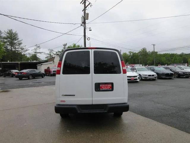 2020 Chevrolet Express Passenger RWD 3500 Extended Wheelbase LS