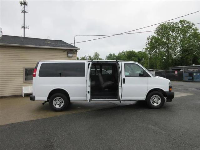 2020 Chevrolet Express Passenger RWD 3500 Extended Wheelbase LS