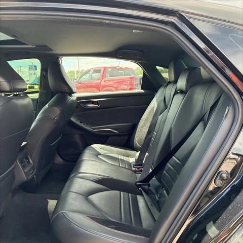2022 Toyota Avalon XSE Nightshade Hybrid
