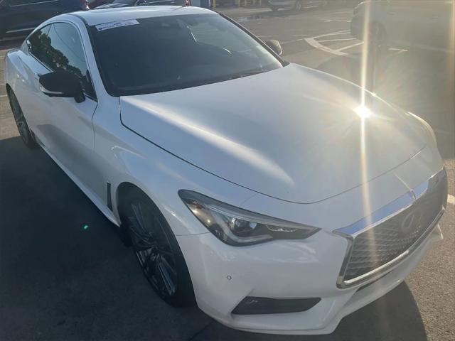 2017 INFINITI Q60 3.0t Red Sport 400