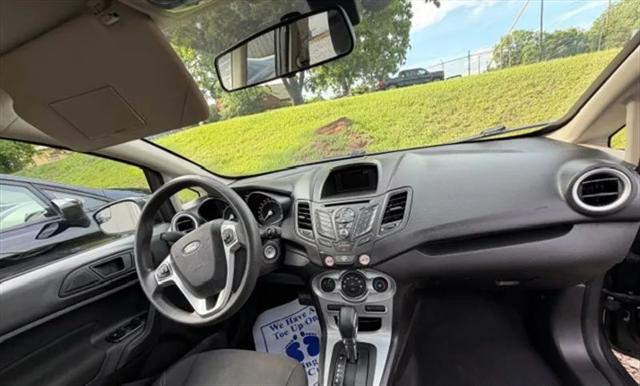 2016 Ford Fiesta SE
