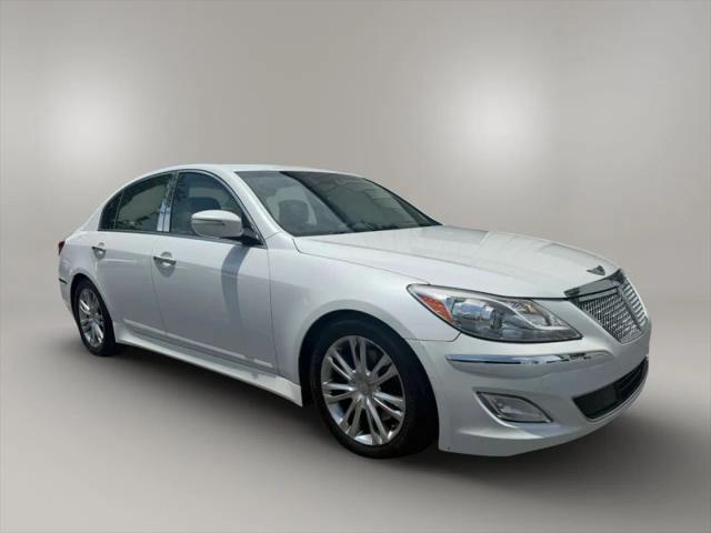 2013 Hyundai Genesis 3.8