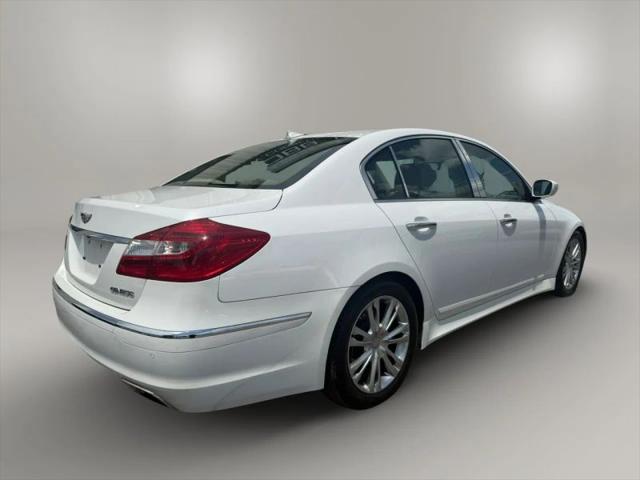 2013 Hyundai Genesis 3.8