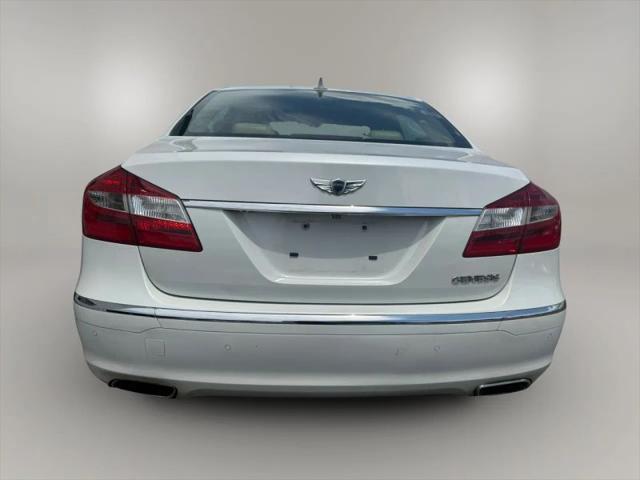 2013 Hyundai Genesis 3.8