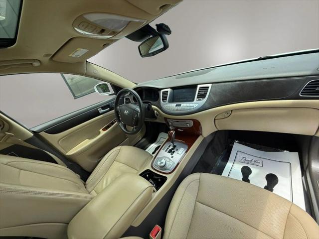 2013 Hyundai Genesis 3.8
