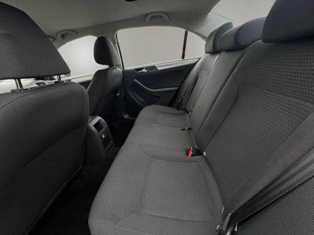 2015 Volkswagen Jetta 1.8T SE