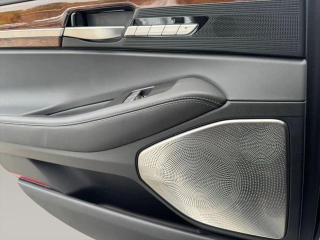 2019 Genesis G90 5.0 Ultimate